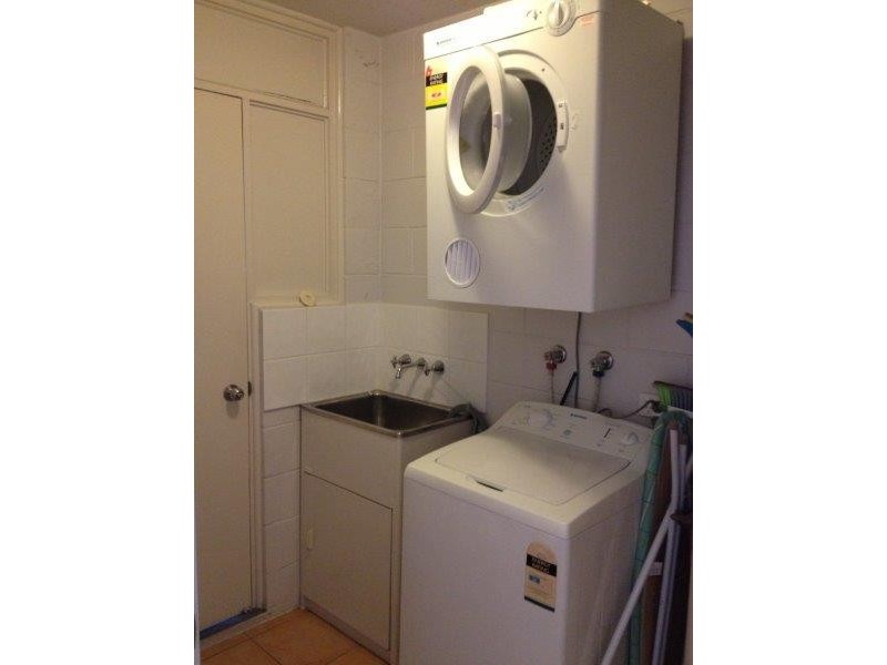 7/29 Off Street, Gladstone QLD 4680