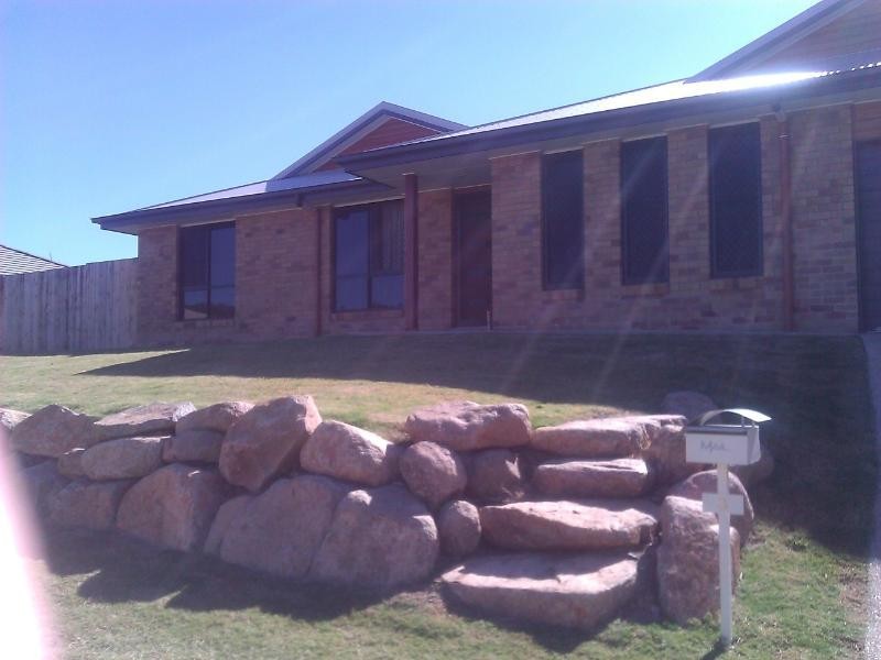 3 Johnson Street, Glen Eden QLD 4680