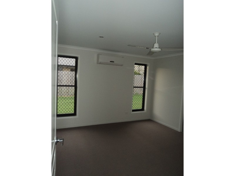 3 Johnson Street, Glen Eden QLD 4680