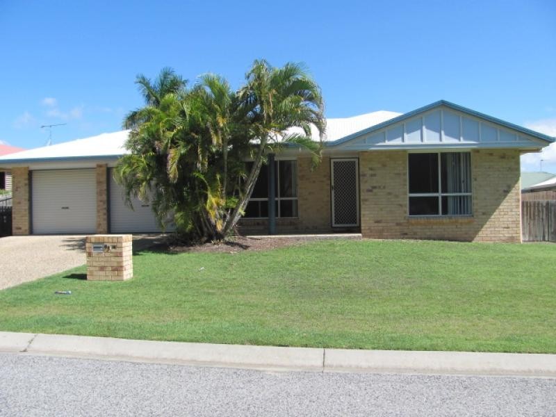 93 The Oaks Road, Tannum Sands QLD 4680