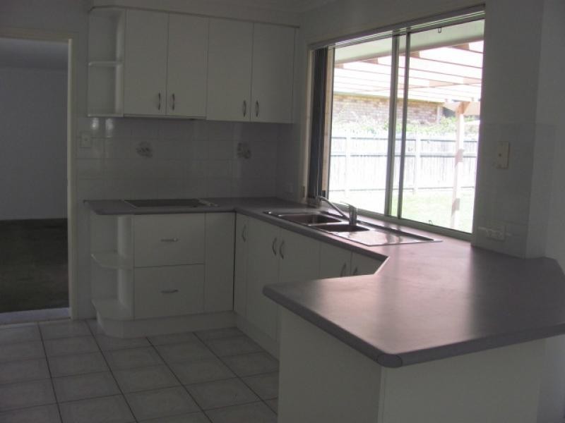 93 The Oaks Road, Tannum Sands QLD 4680