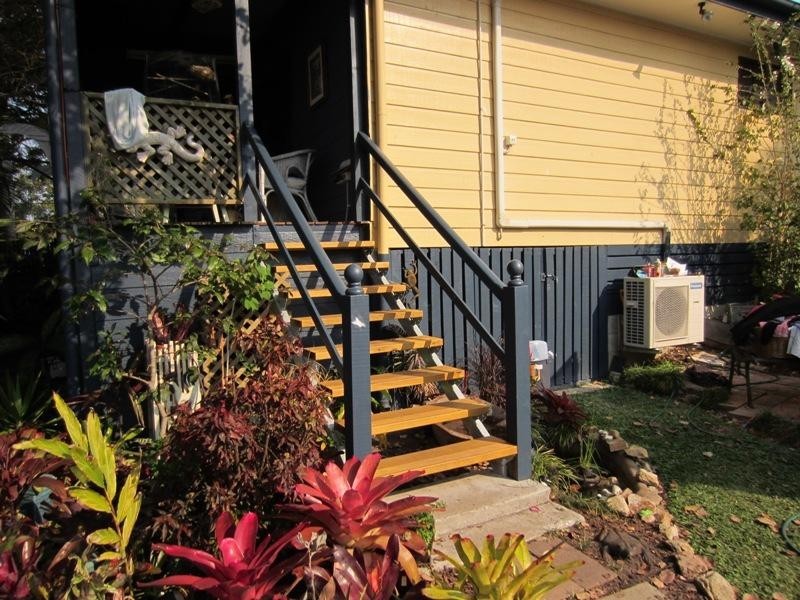 135 Malpas Street, Boyne Island QLD 4680