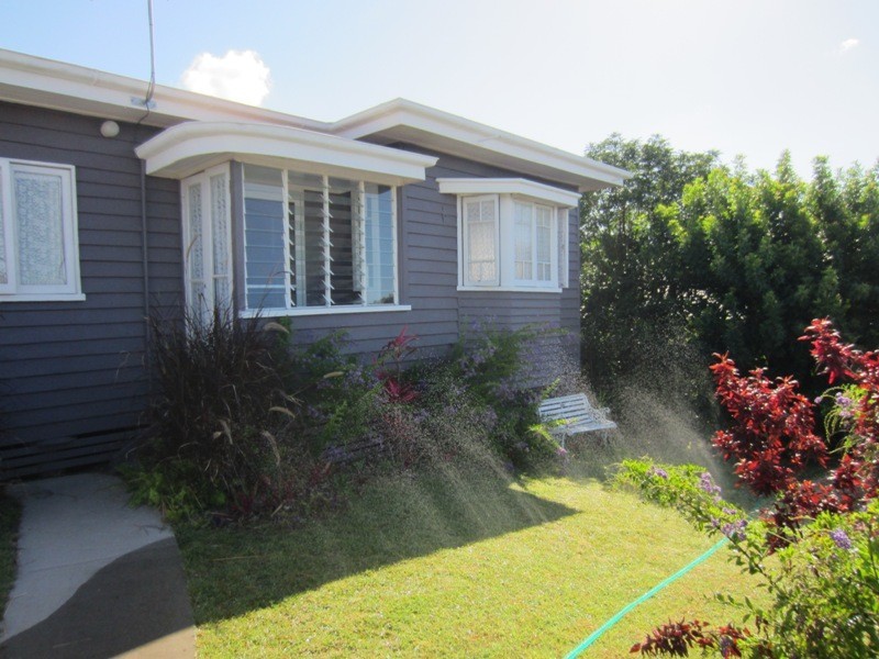 21 Amelia Street, West Gladstone QLD 4680