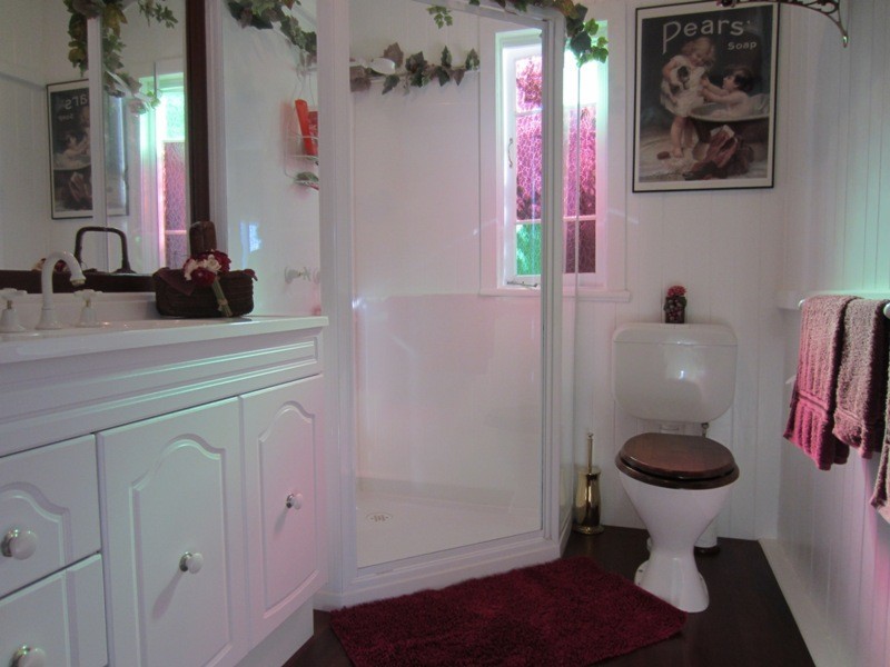 21 Amelia Street, West Gladstone QLD 4680