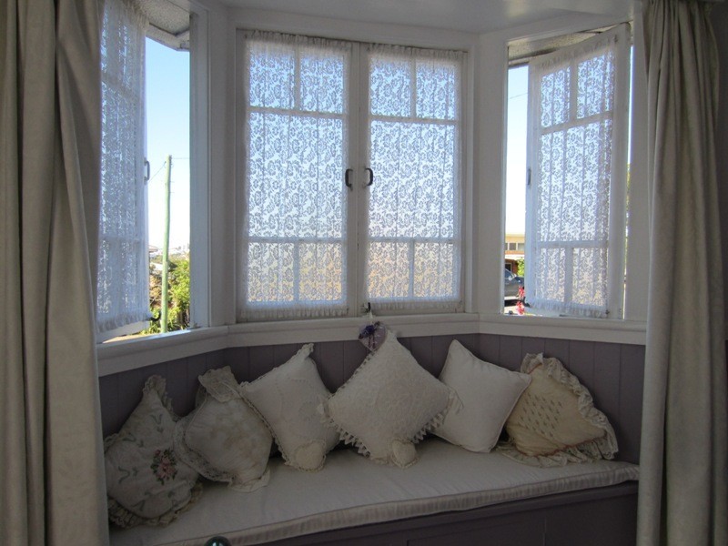 21 Amelia Street, West Gladstone QLD 4680