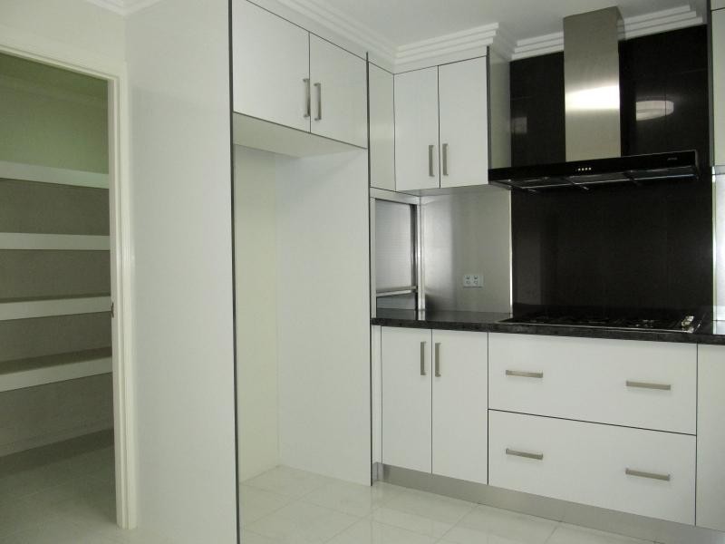 40 Paterson Steet, West Gladstone QLD 4680