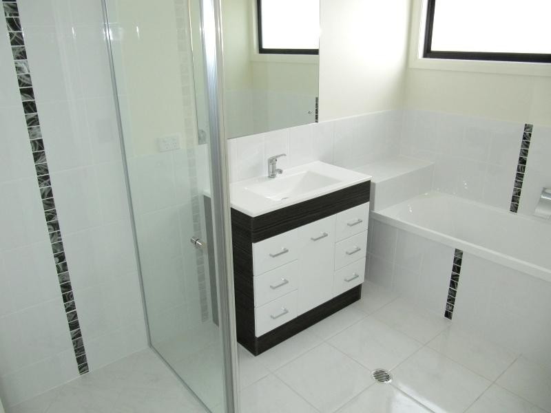 40 Paterson Steet, West Gladstone QLD 4680