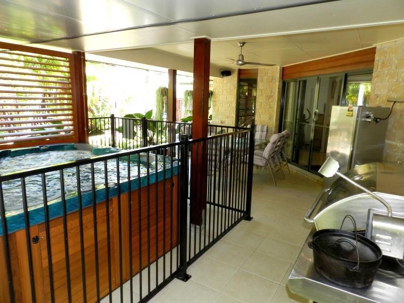 11 Southern Cross Close, Gladstone QLD 4680