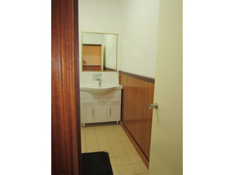- Muller Road, Baffle Creek QLD 4674