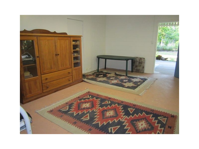 - Muller Road, Baffle Creek QLD 4674