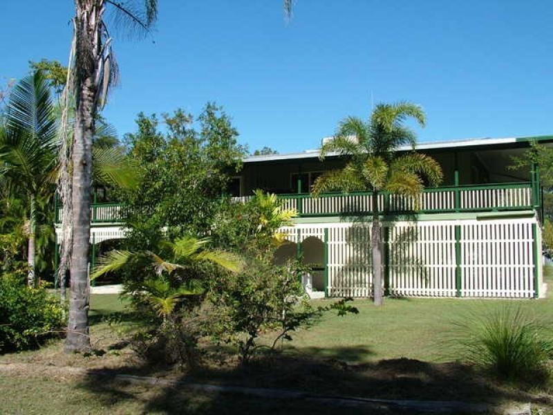 - Muller Road, Baffle Creek QLD 4674