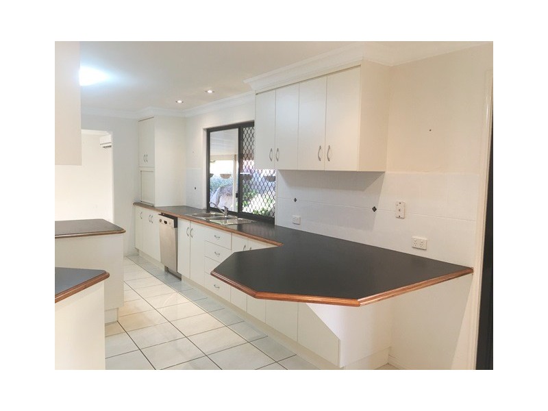 16 Lamington Drive, South Gladstone QLD 4680