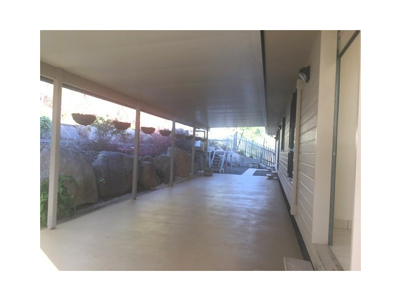 16 Lamington Drive, South Gladstone QLD 4680