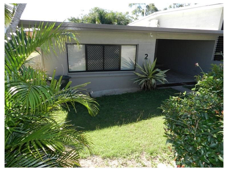 2/18 Glegg Street, West Gladstone QLD 4680