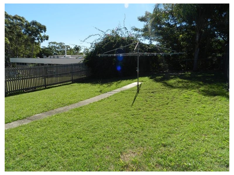 2/18 Glegg Street, West Gladstone QLD 4680