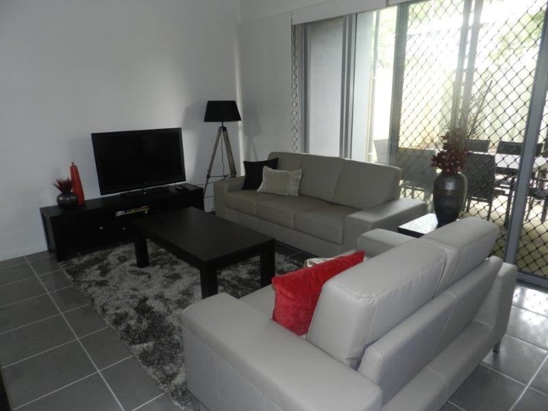 2/26 Rossella, West Gladstone QLD 4680