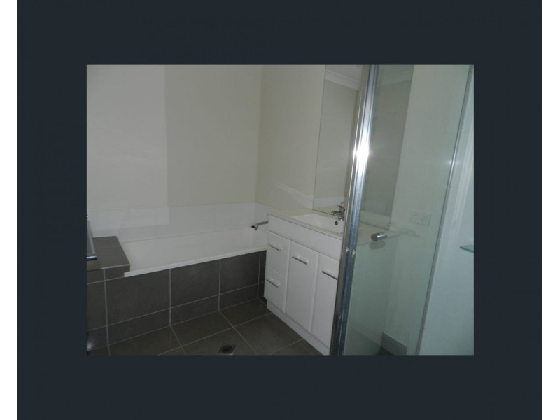 6/26 Rossella, West Gladstone QLD 4680