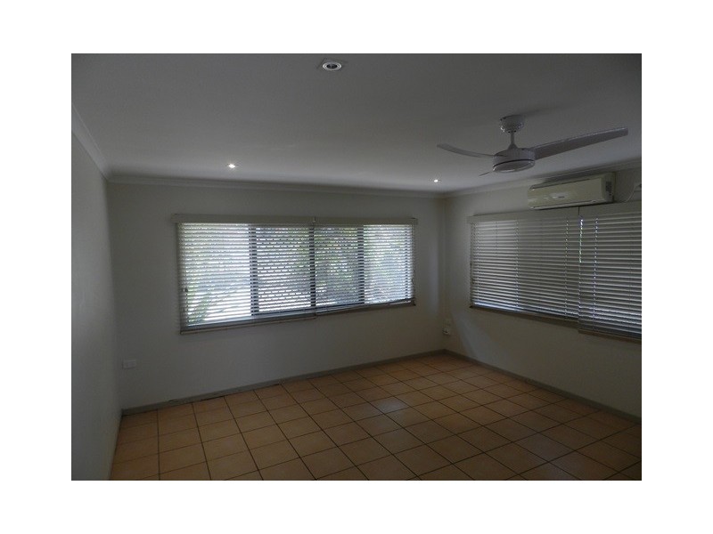 2/18 Glegg Street, Gladstone QLD 4680