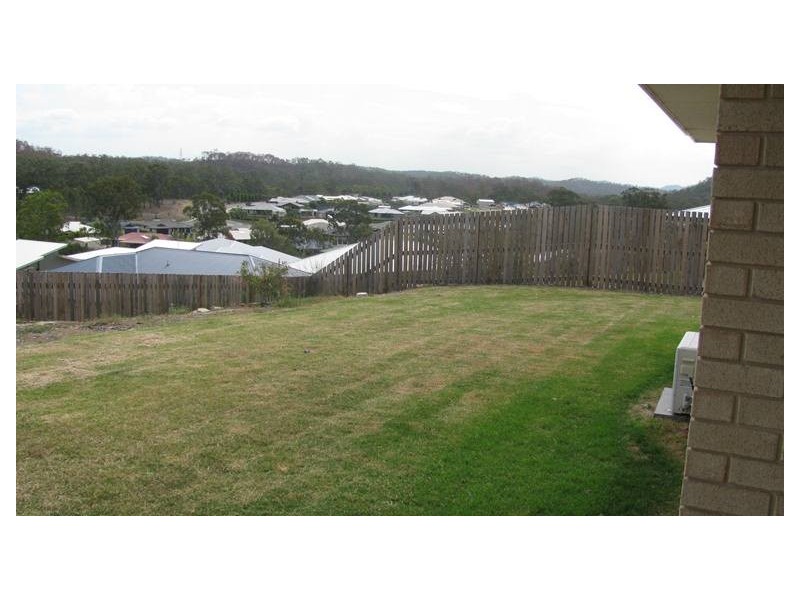 54 Victoria Avenue, Glen Eden QLD 4680