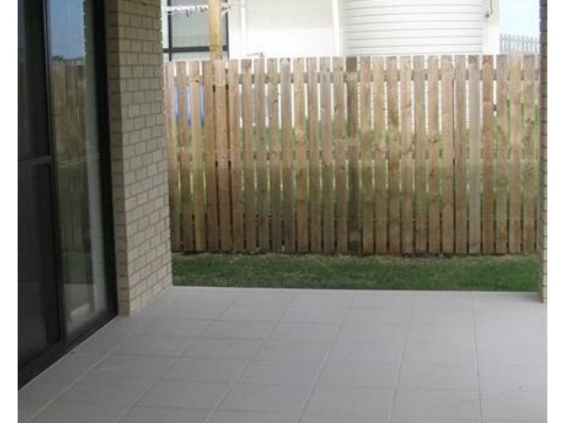 54 Victoria Avenue, Glen Eden QLD 4680