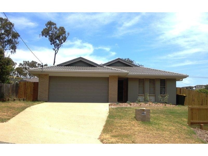 33 Wattle Street, New Auckland QLD 4680