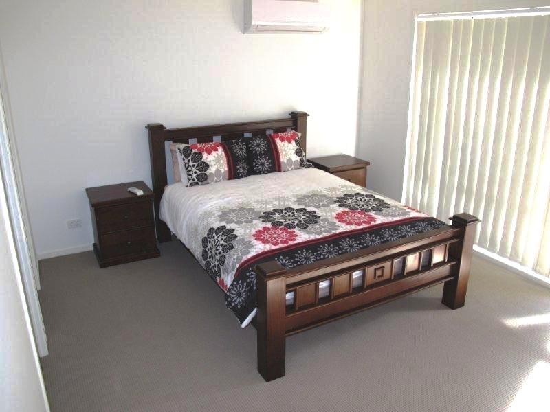 33 Wattle Street, New Auckland QLD 4680