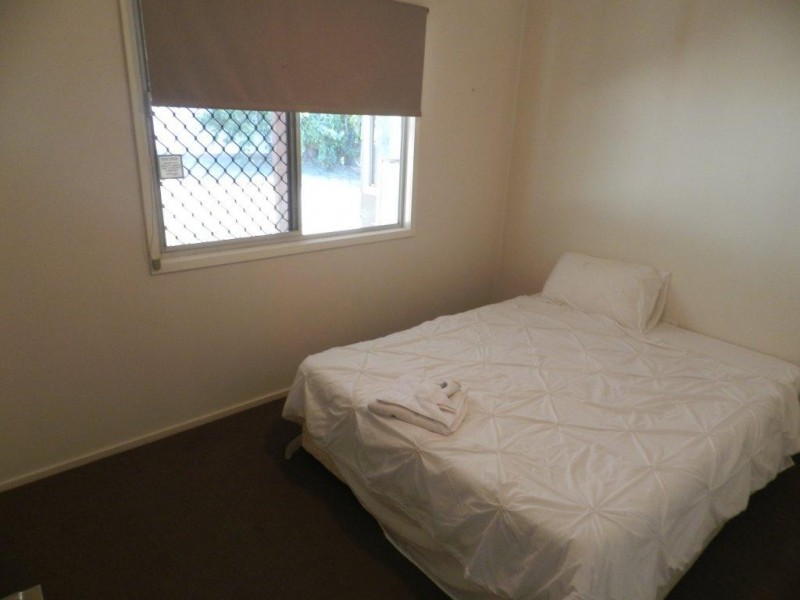 33 Busteed Street, West Gladstone QLD 4680