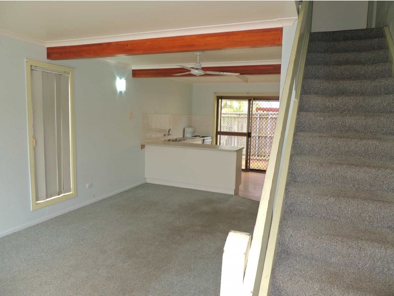 6-94 Off Street, South Gladstone QLD 4680