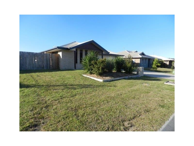 12 Sundew Street, New Auckland QLD 4680