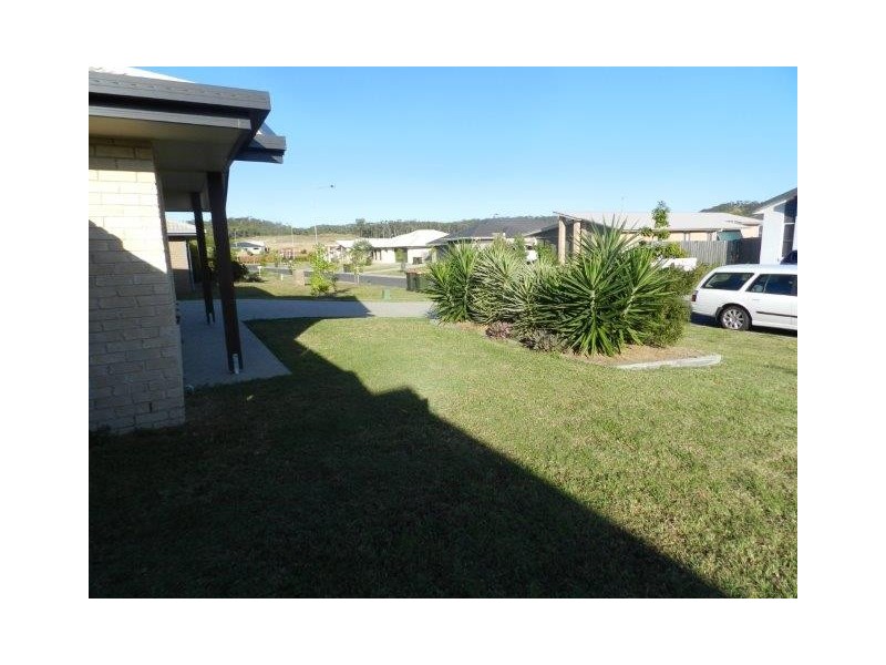 12 Sundew Street, New Auckland QLD 4680