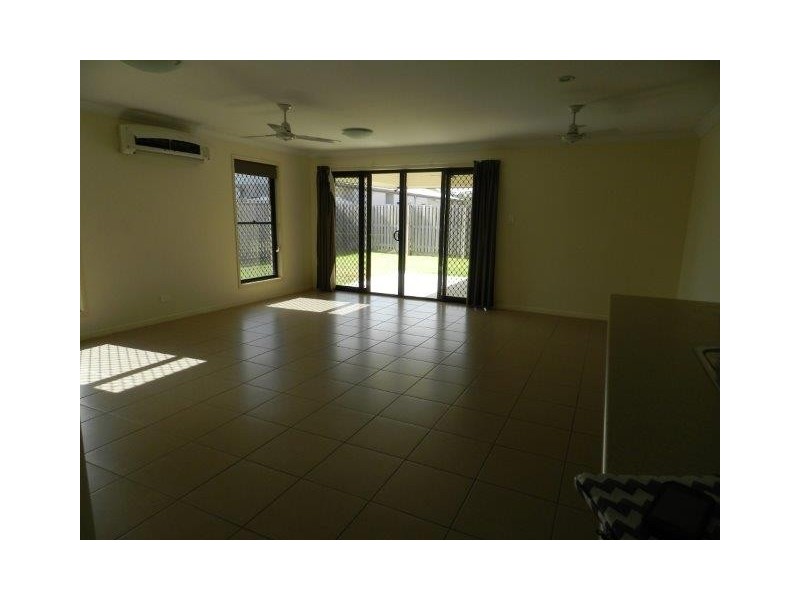 12 Sundew Street, New Auckland QLD 4680