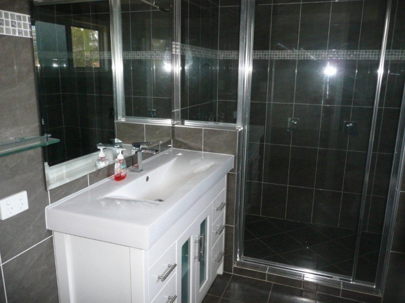 41 Higgins Street, West Gladstone QLD 4680