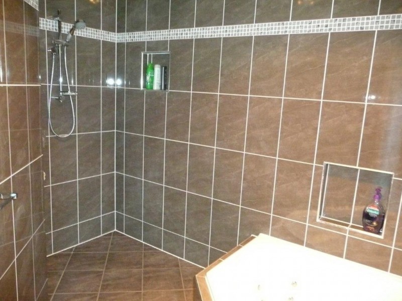 41 Higgins Street, West Gladstone QLD 4680