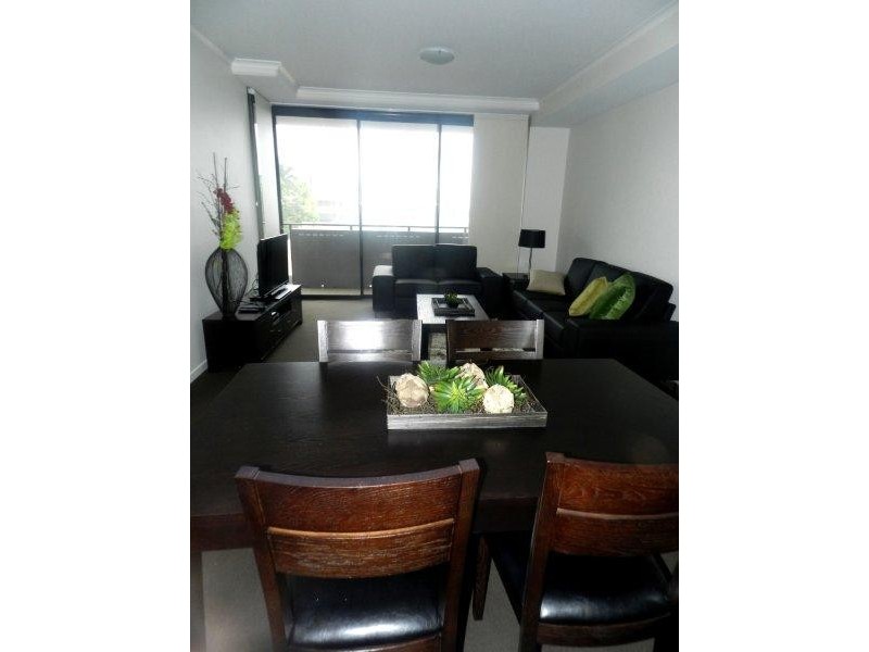 123/64 Glenlyon Street, Gladstone QLD 4680