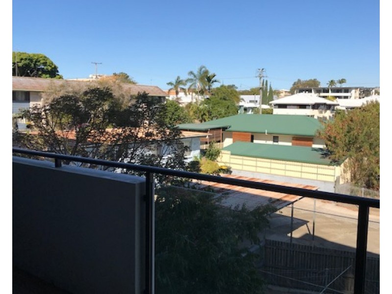 125/64 Glenlyon Street, Gladstone QLD 4680