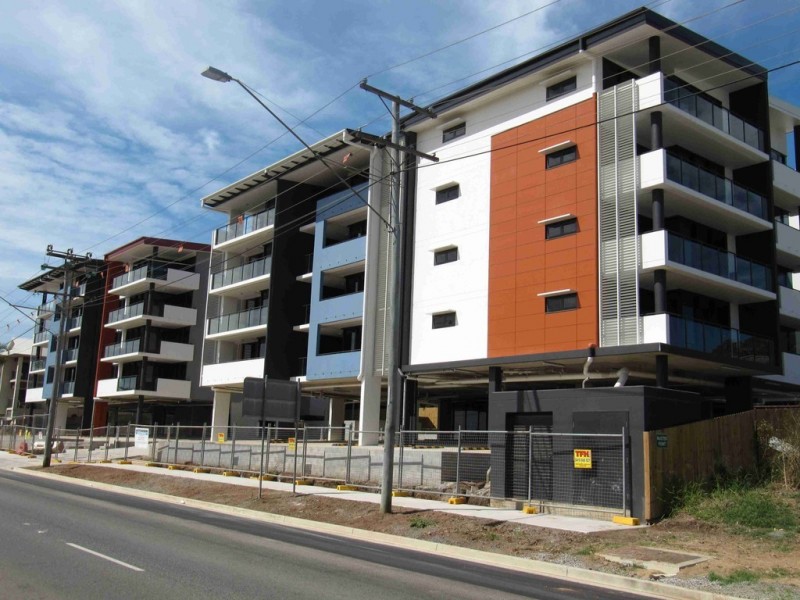 213/64 Glenlyon Street, Gladstone QLD 4680