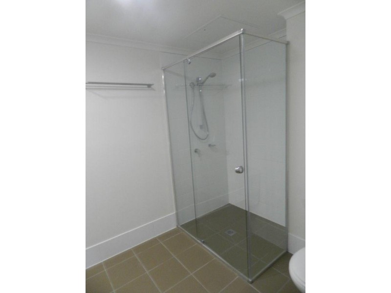 213/64 Glenlyon Street, Gladstone QLD 4680