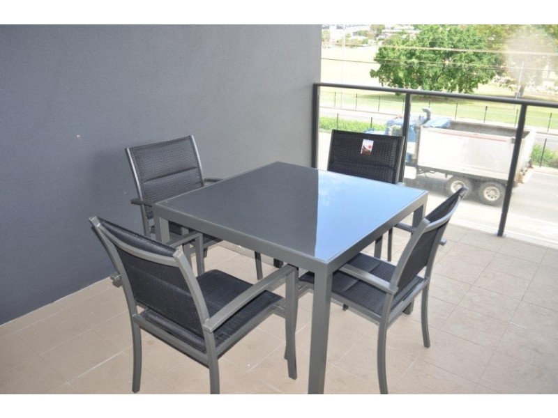 213/64 Glenlyon Street, Gladstone QLD 4680