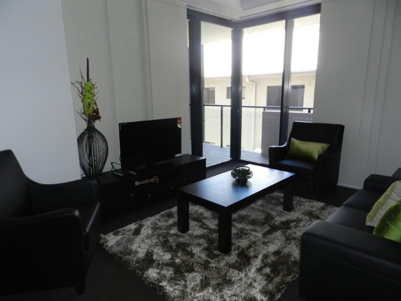 225/64 Glenlyon Street, Gladstone QLD 4680