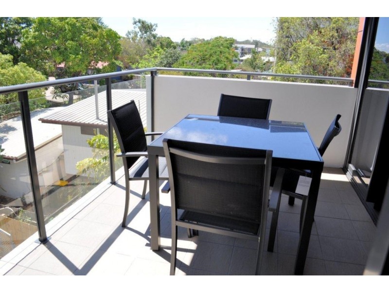 237/64 Glenlyon Street, Gladstone QLD 4680