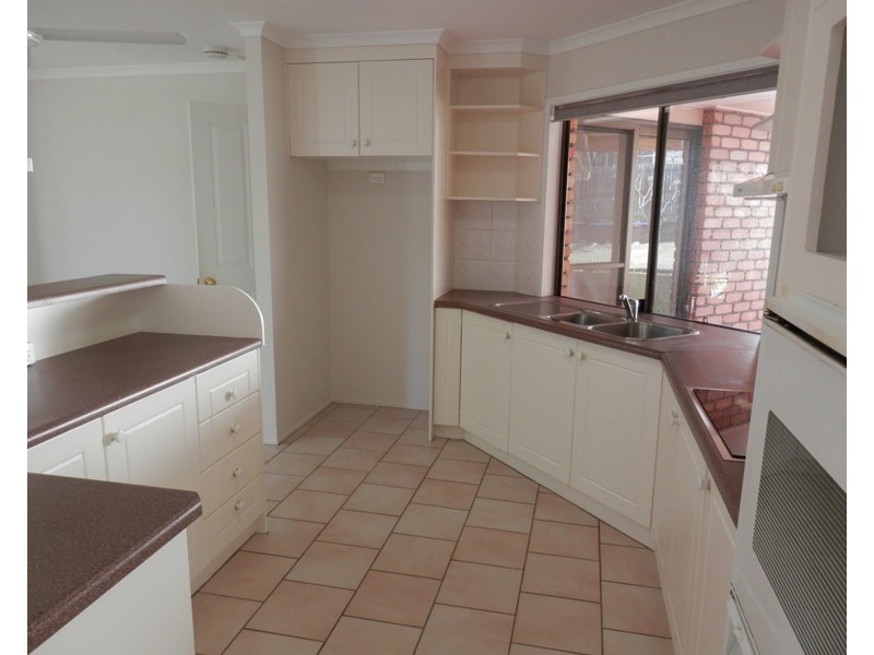 3 Forest Place, South Gladstone QLD 4680