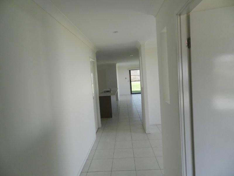 10 Wentworth Street, Glen Eden QLD 4680