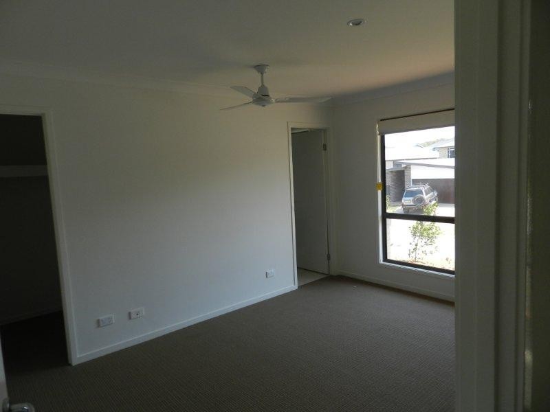 10 Wentworth Street, Glen Eden QLD 4680