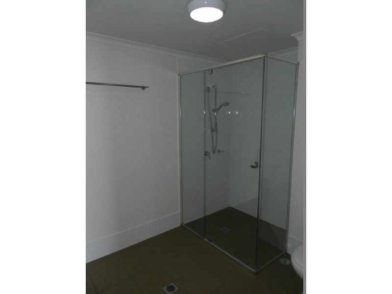 222/64 Glenlyon Street, Gladstone QLD 4680