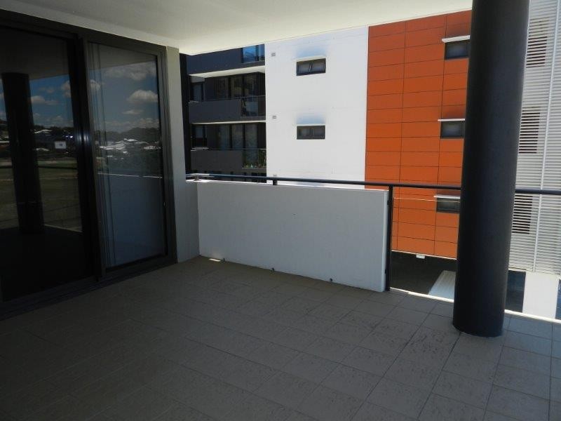 222/64 Glenlyon Street, Gladstone QLD 4680