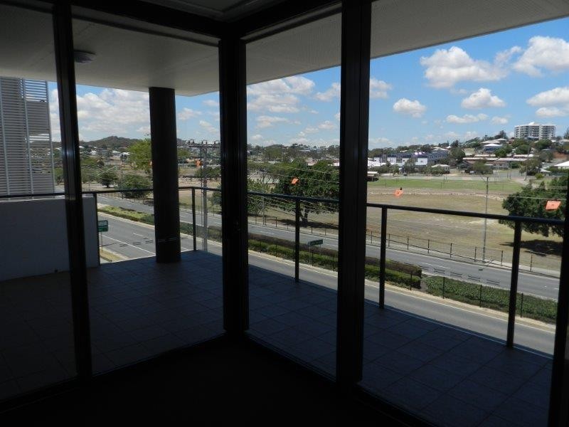 222/64 Glenlyon Street, Gladstone QLD 4680