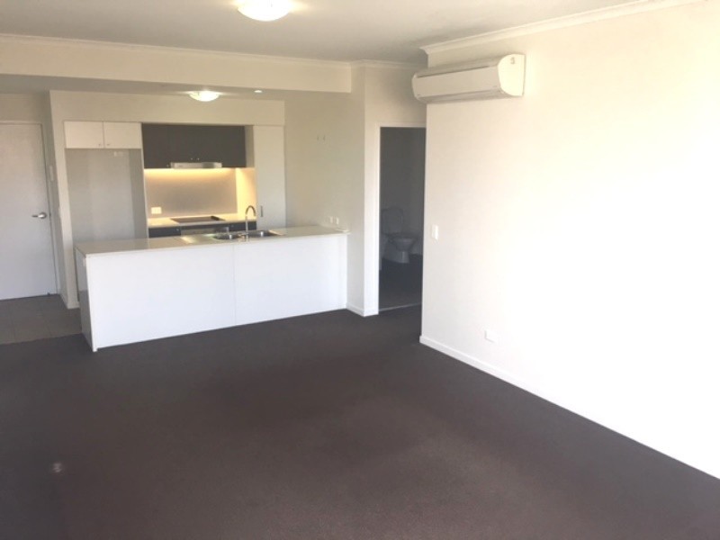 142/64 Glenlyon Street, Gladstone QLD 4680