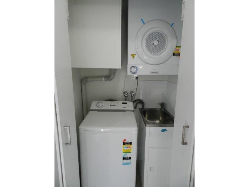 146/64 Glenlyon Street, Gladstone QLD 4680