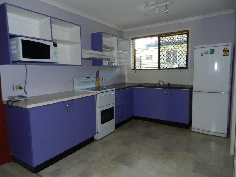 4/143 Toolooa Street, South Gladstone QLD 4680