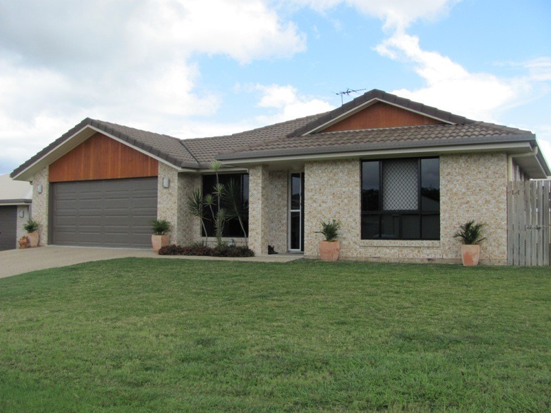 18 SUNPOINT WAY, Calliope QLD 4680